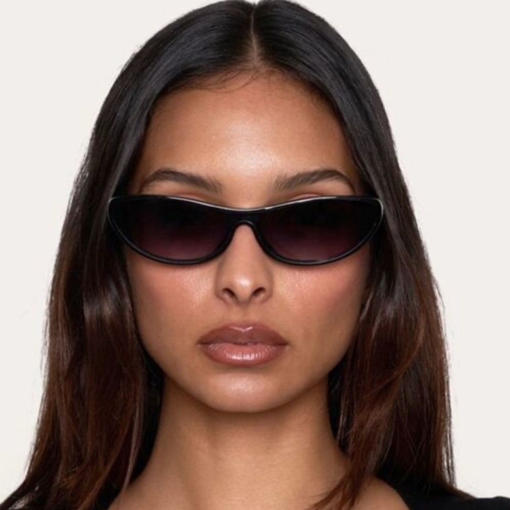 Quay Australia Black Slim Cat-Eye Sunglasses with Gradient Lenses